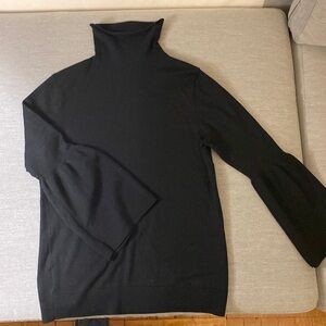 Ann Taylor Tulip Sleeve Turtleneck Sweater Women’s in Black Wool